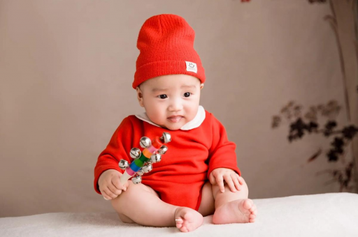 嘉鱼孕妇肚子咕噜咕噜